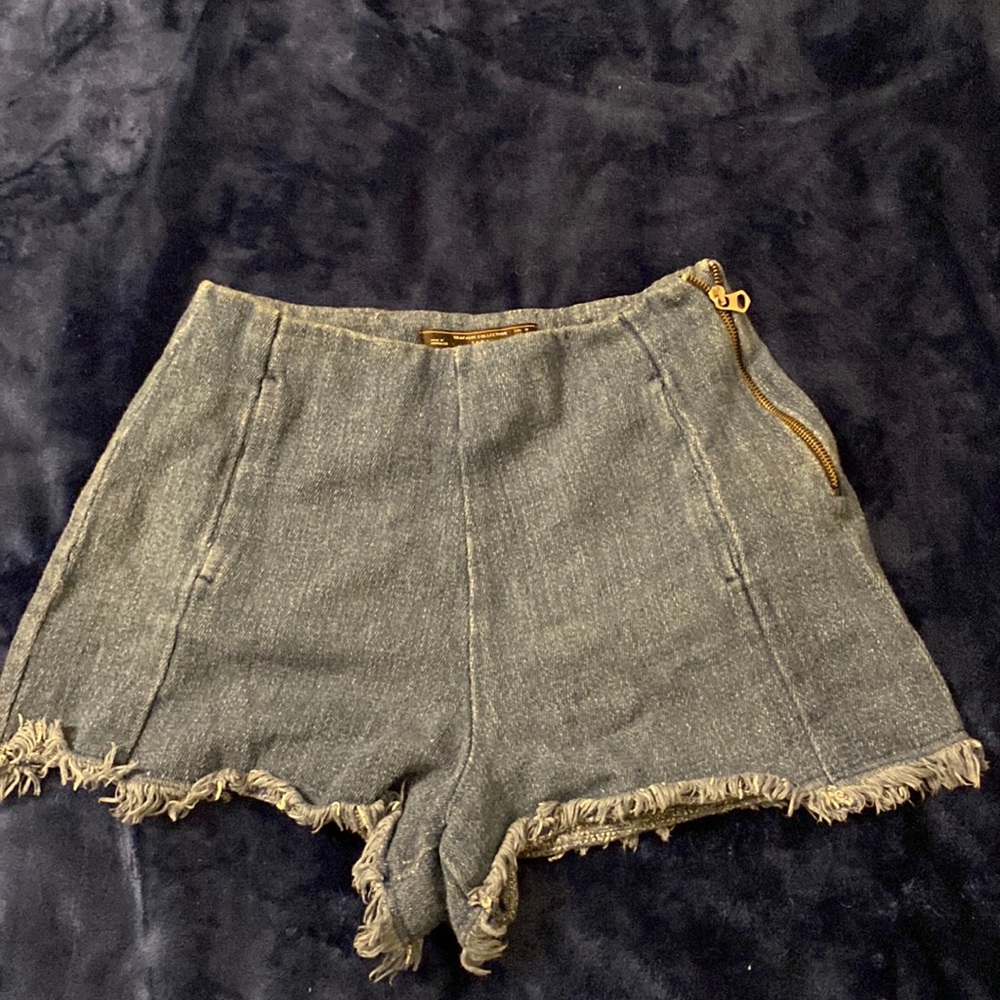 Zara frayed hem shorts